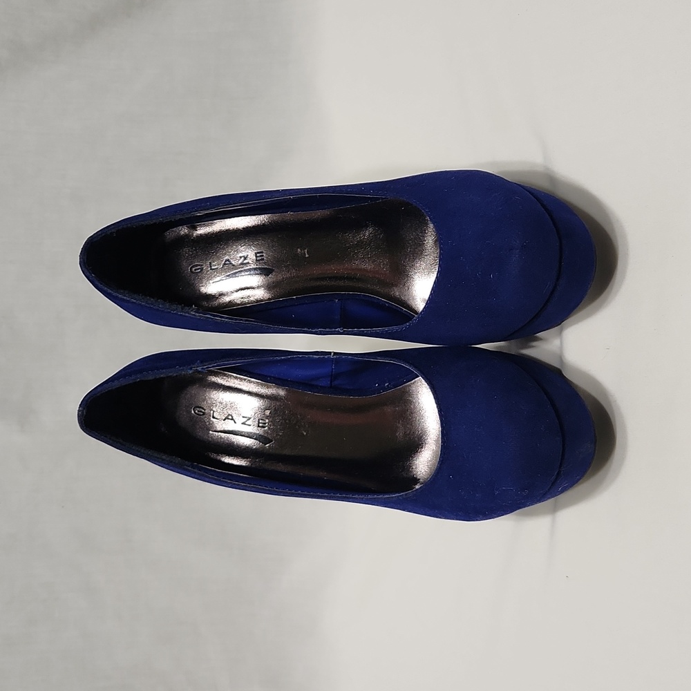 Blue Suede-Feel Pumps